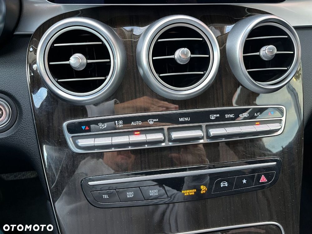 Mercedes-Benz GLC 220 d 4-Matic - 17