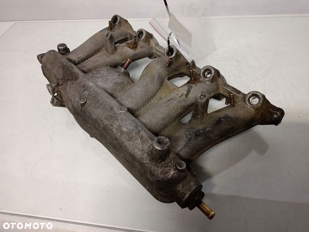 kolektor ssący 2.4 b volvo s60 i - 3