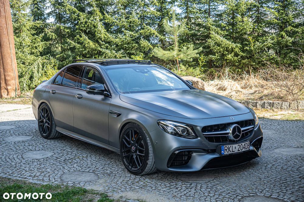 Mercedes-Benz Klasa E AMG 63 S 4-Matic+ - 14