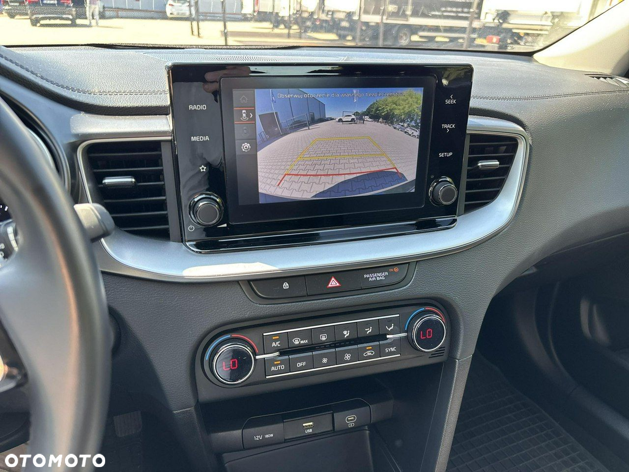 Kia Ceed 1.5 T-GDI M DCT - 21