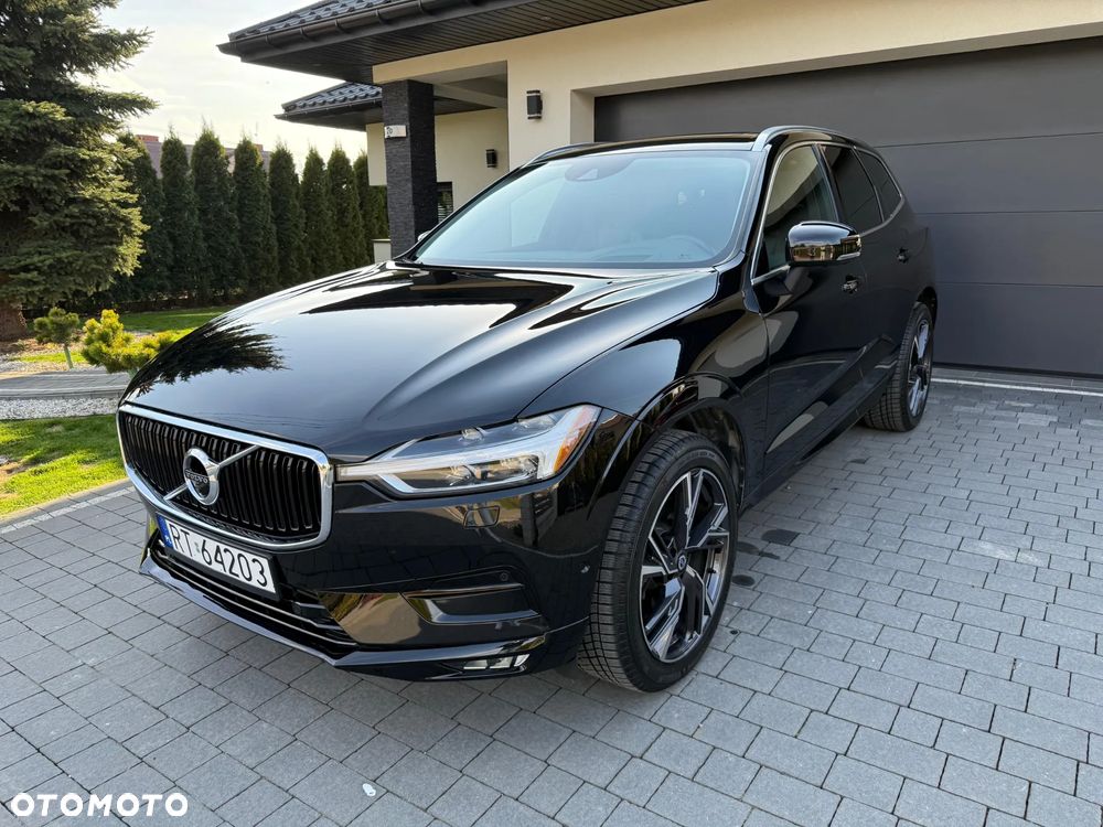 Volvo XC 60 T6 AWD Geartronic Momentum - 1