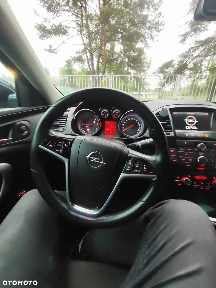 Opel Insignia - 23