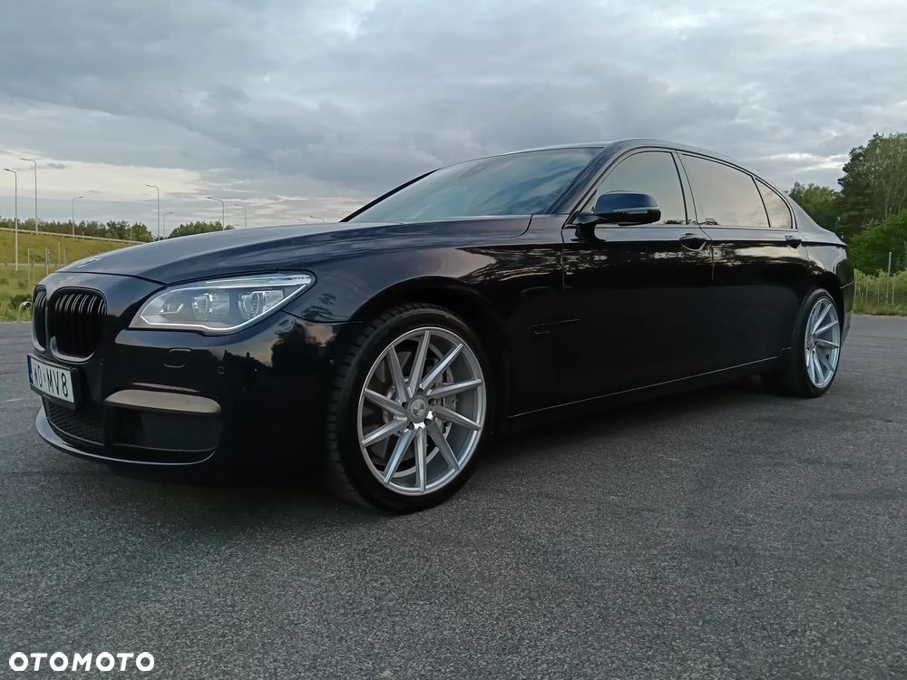 BMW Seria 7 - 13