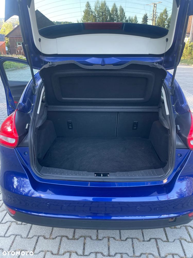 Ford Focus - 17
