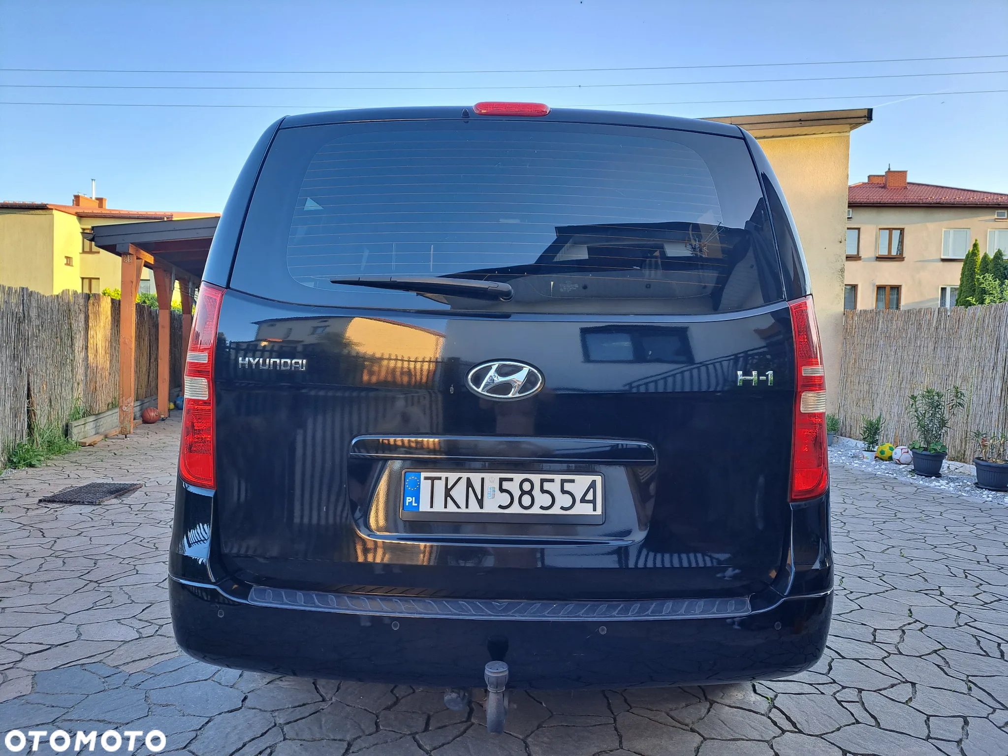 Hyundai H-1 - 4
