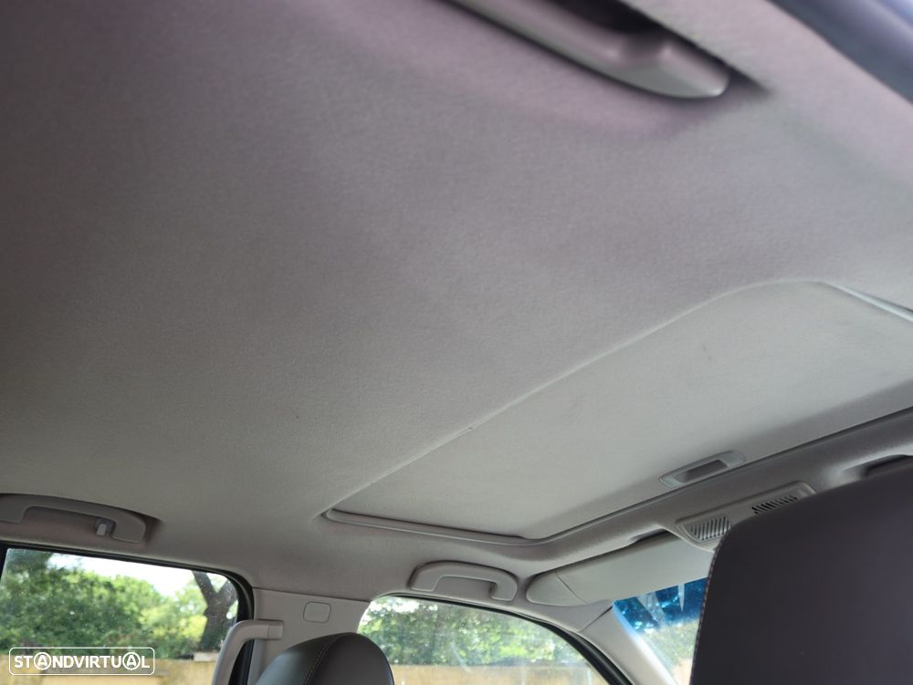 Nissan Navara 3.0 dCi V6 CD LE AT 4WD - 12