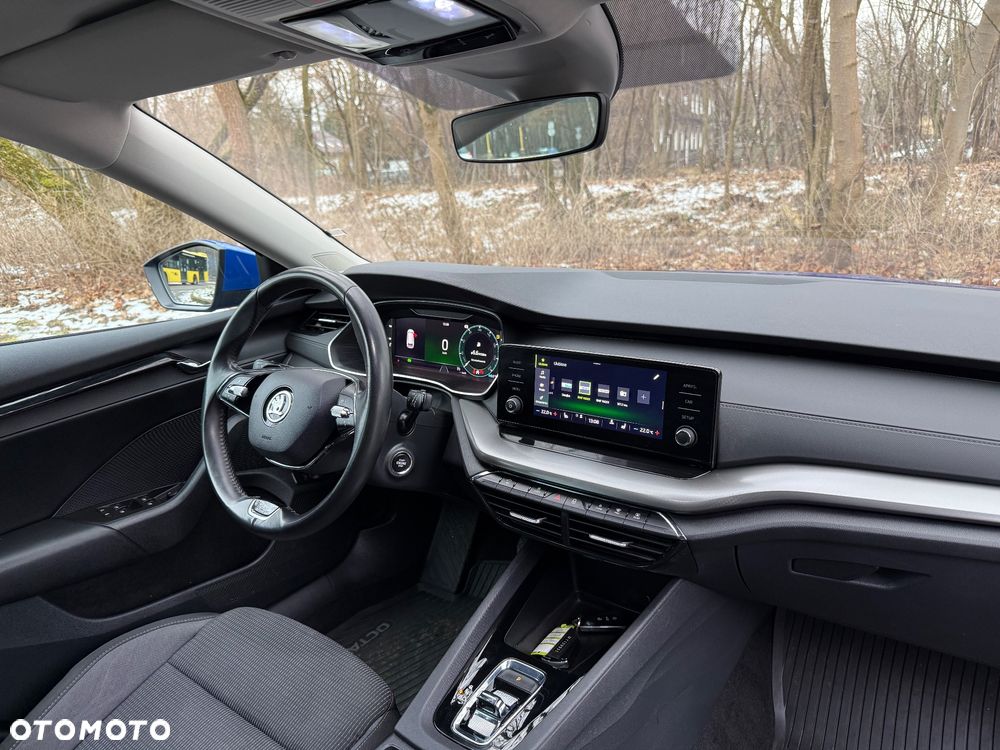 Skoda Octavia 2.0 TDI Ambition DSG - 17