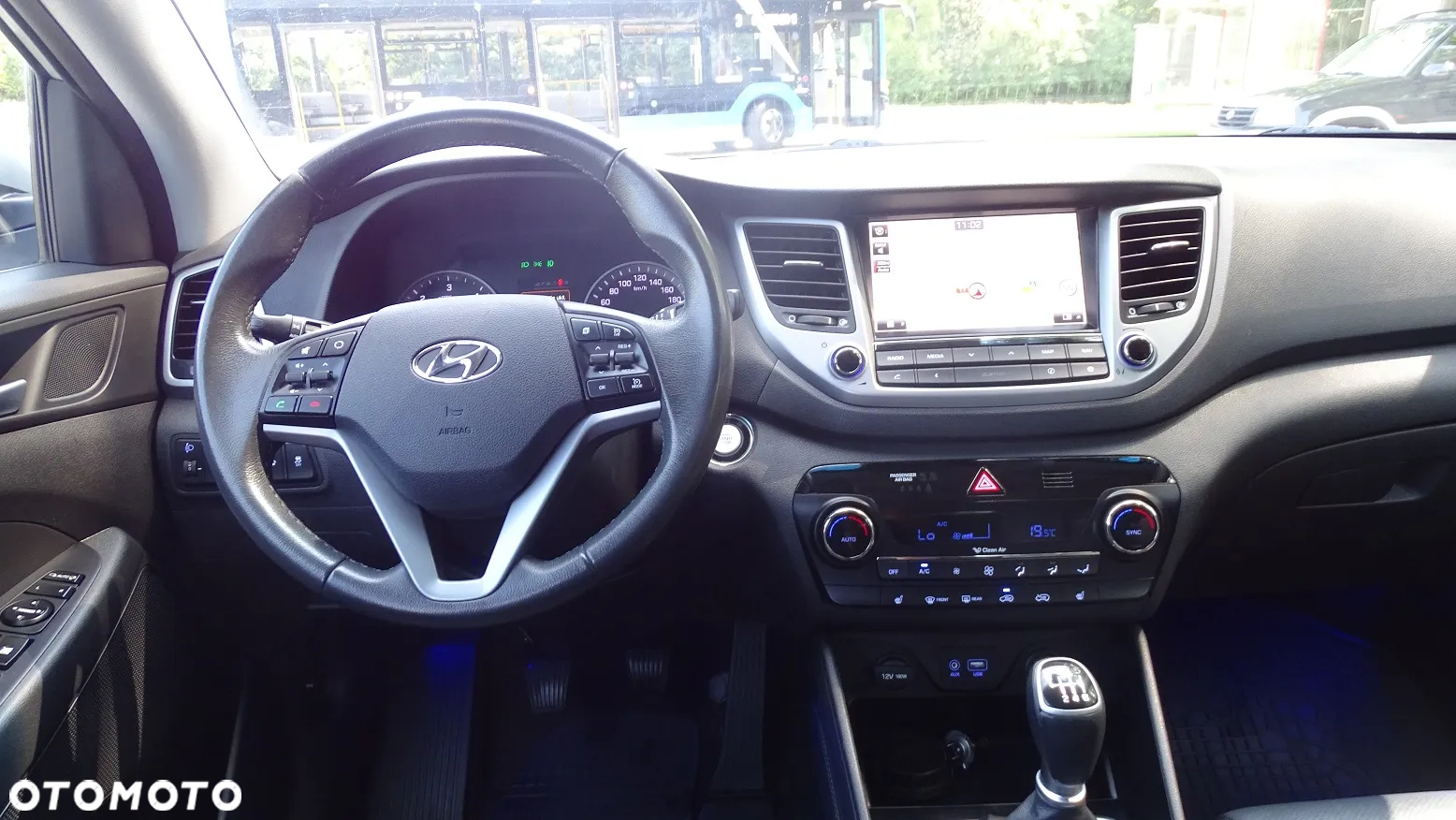 Hyundai Tucson 1.7 CRDI BlueDrive Style 2WD - 10