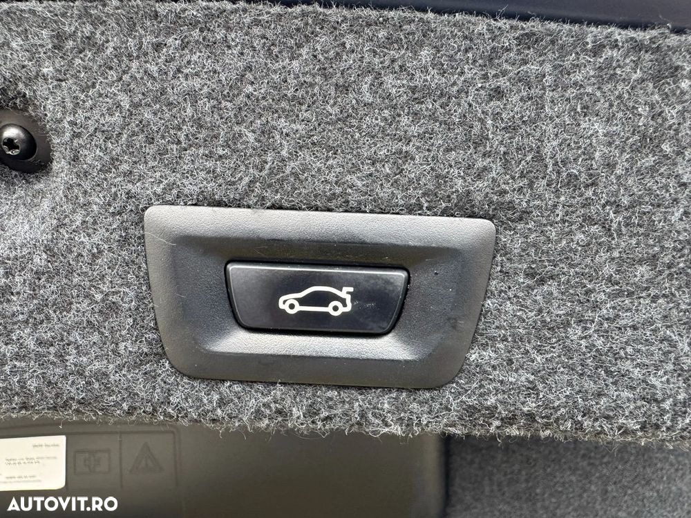 BMW Seria 5 525d xDrive AT - 9