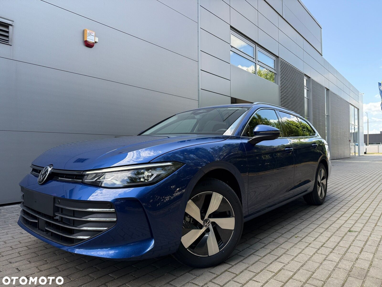 Volkswagen Passat - 3