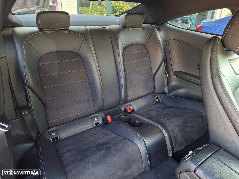 Mercedes-Benz C 220 d 9G-TRONIC AMG Line - 24