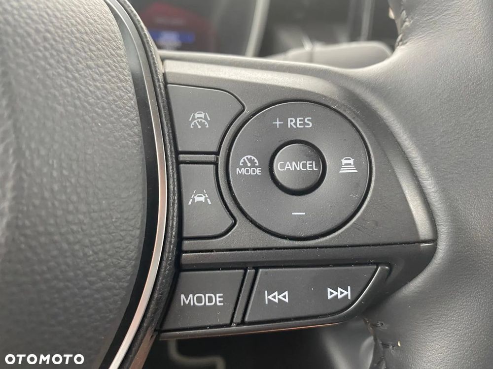 Toyota Corolla 1.8 Hybrid Comfort - 22