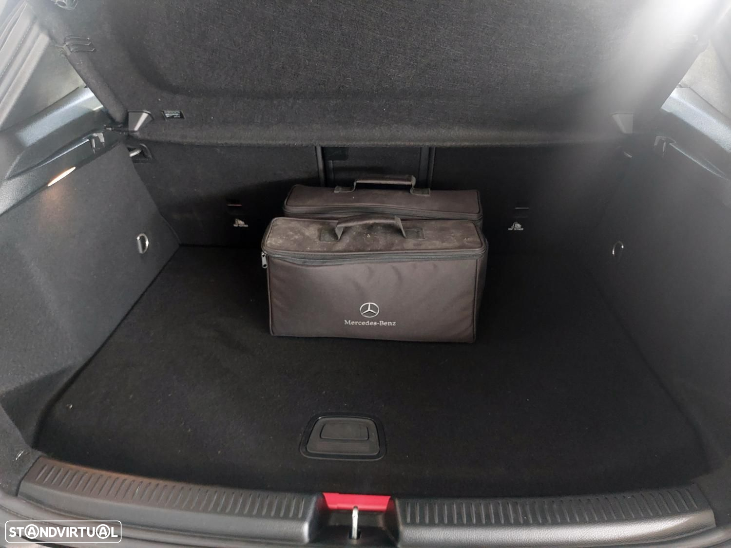 Mercedes-Benz A 250 e Style Plus - 49
