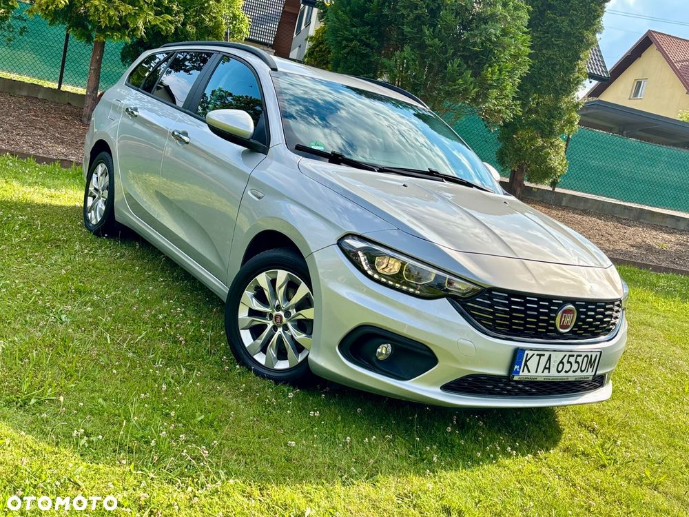 Fiat Tipo 1.4 T-Jet 16v Easy - 27