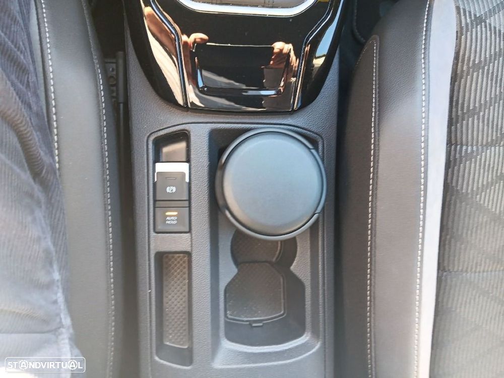 VW T-Roc 2.0 TDI R-Line DSG - 30