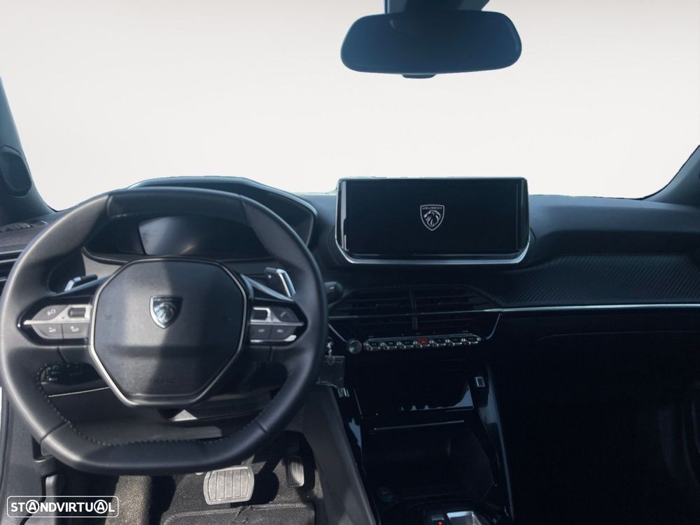 Peugeot 2008 - 10