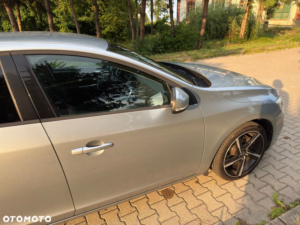 Volvo V60 D4 Drive-E Kinetic - 10