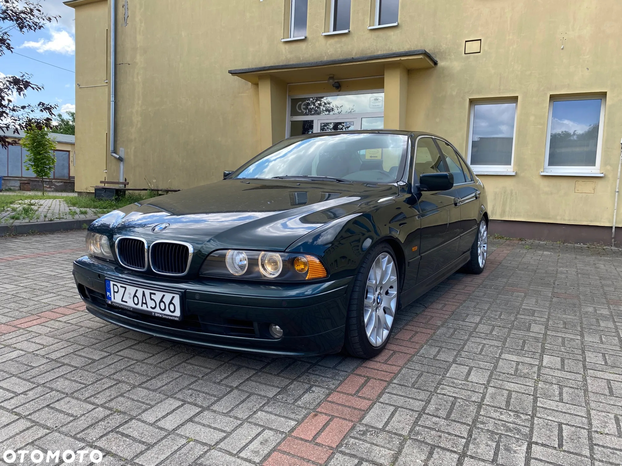 BMW Seria 5 520i - 13