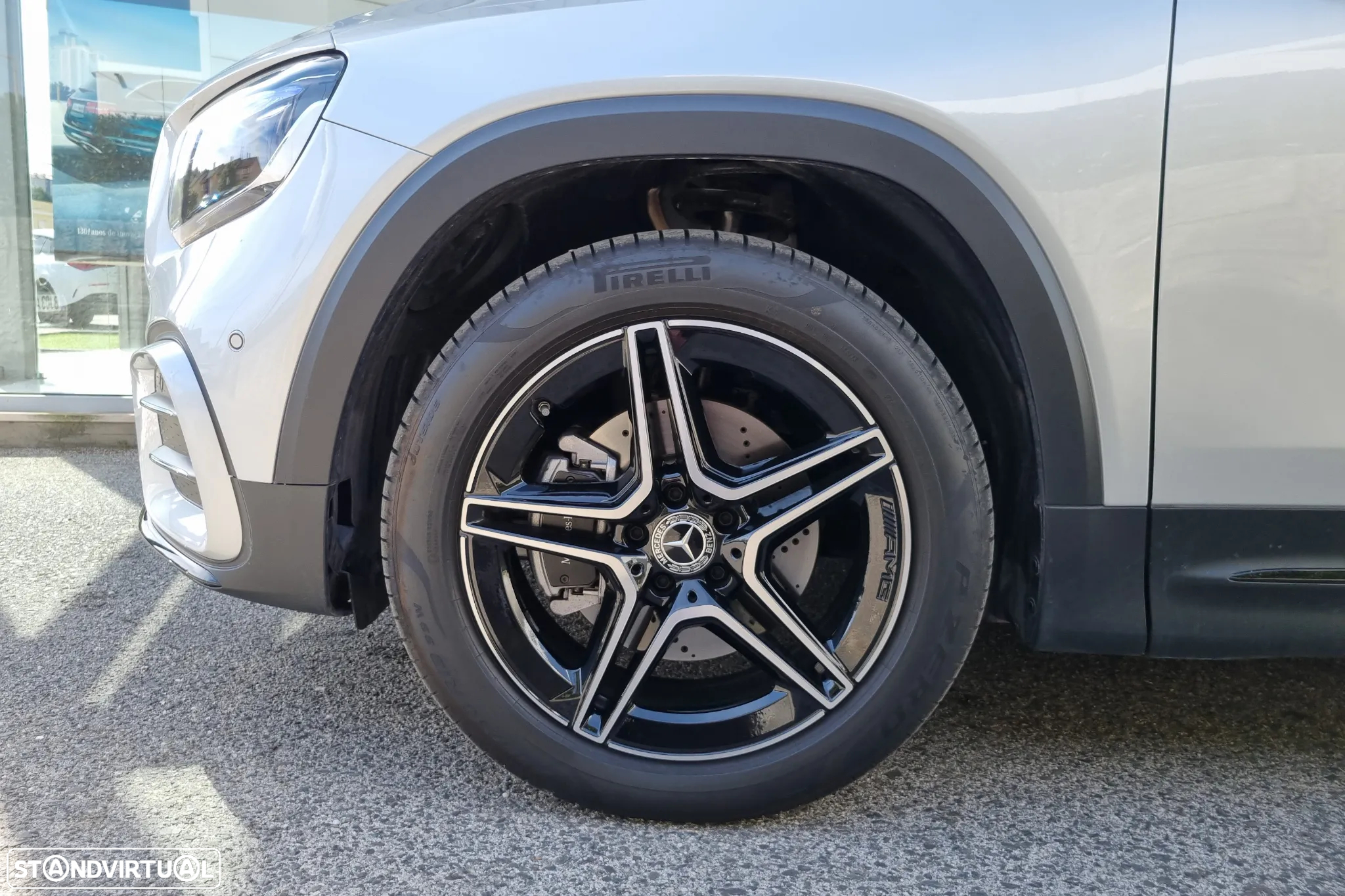 Mercedes-Benz GLB 180 d AMG Line - 5