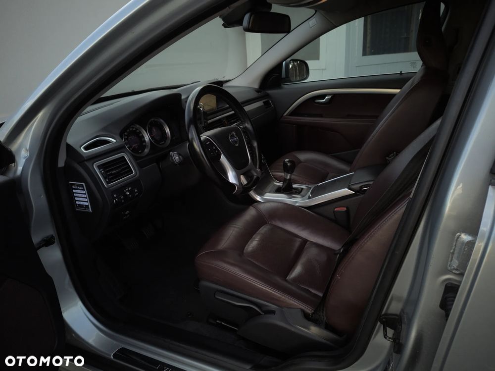 Volvo V70 D4 Momentum - 11
