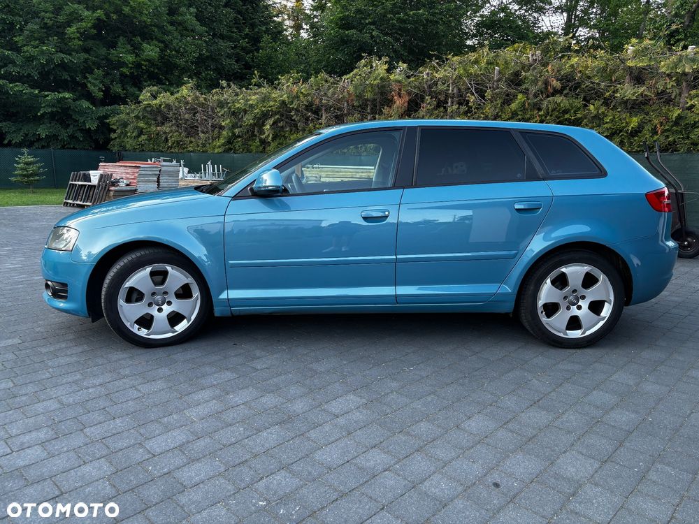 Audi A3 Sportback 2.0 TDI DPF Ambition - 3