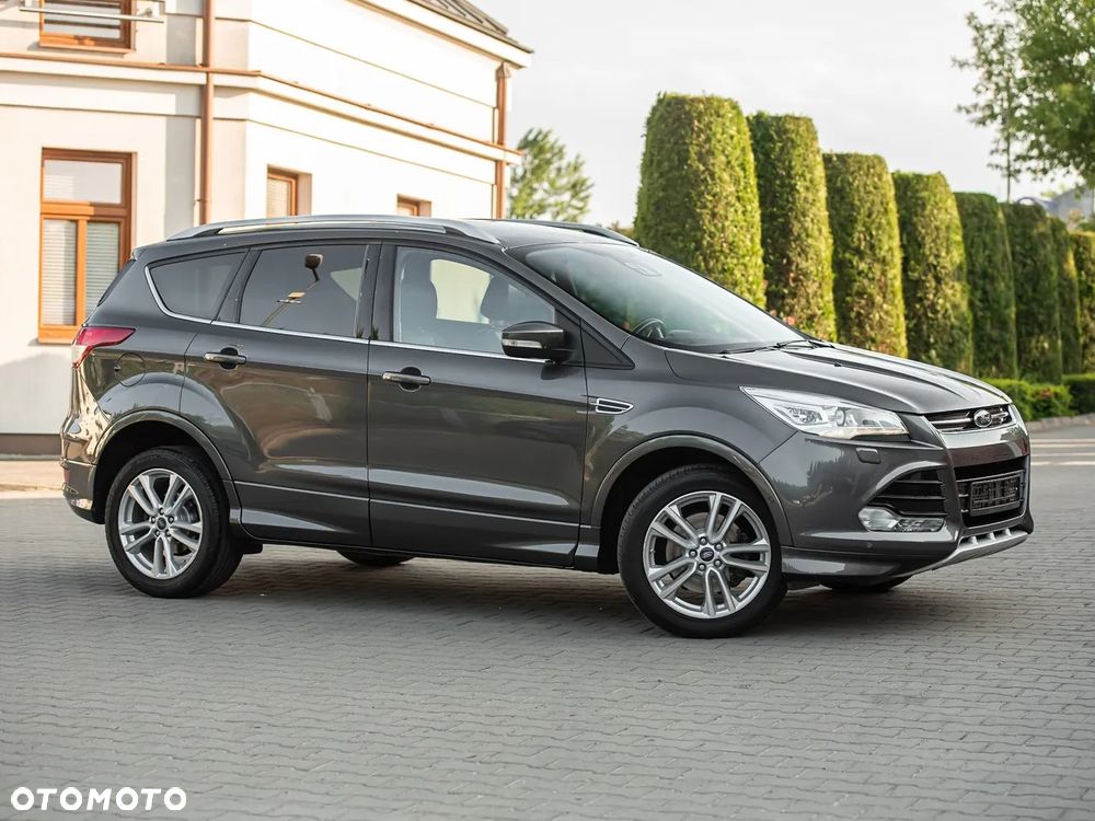 Ford Kuga 2.0 TDCi 4x4 Titanium - 3