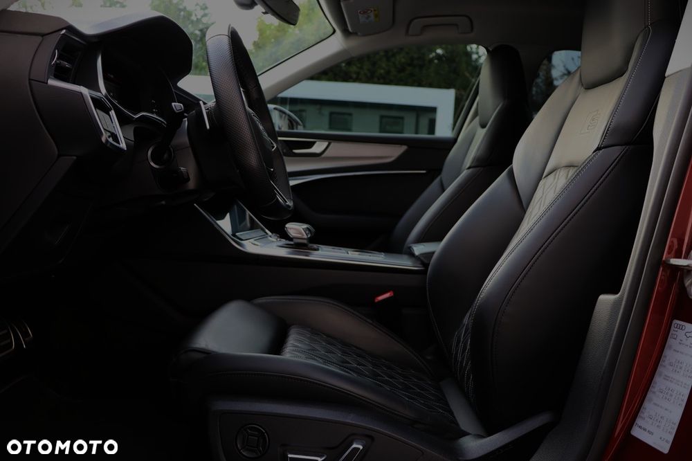 Audi S6 Avant - 22