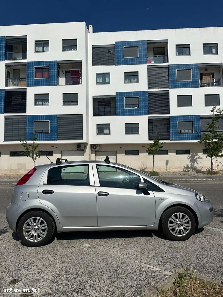 Fiat Grande Punto 1.3 M-Jet Lounge S&S - 4