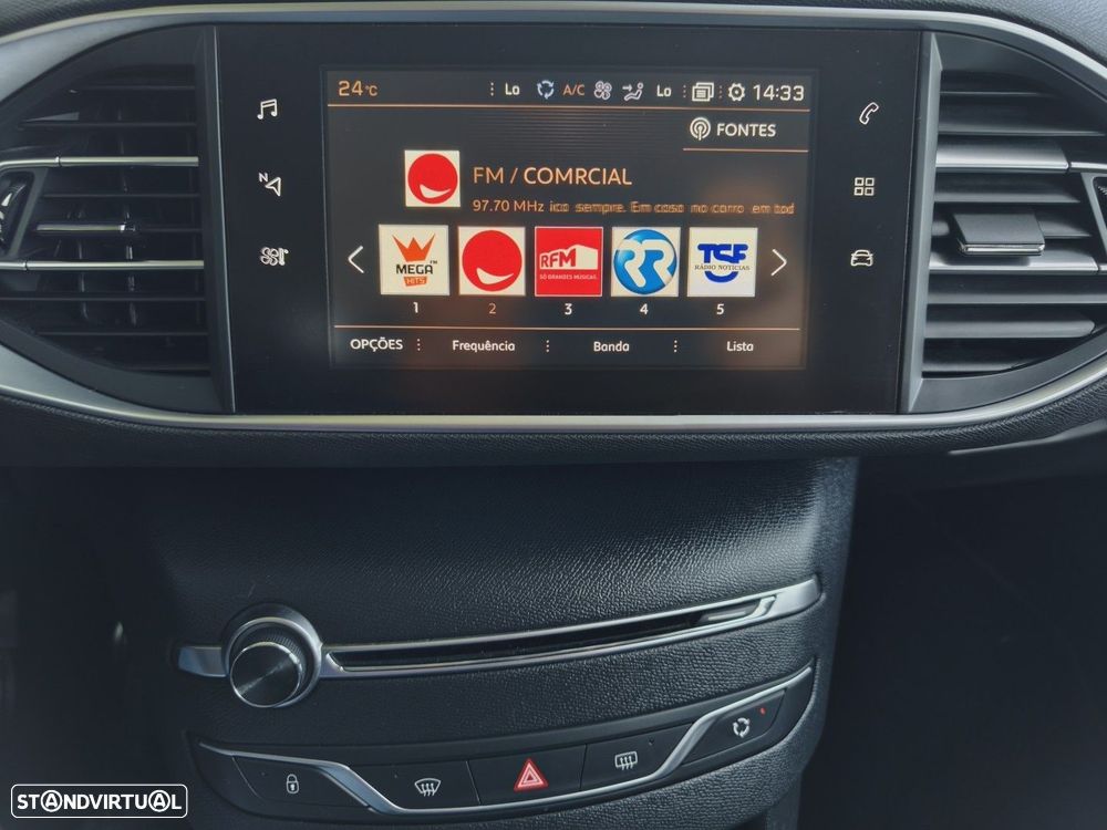 Peugeot 308 SW 1.2 PureTech Style - 20