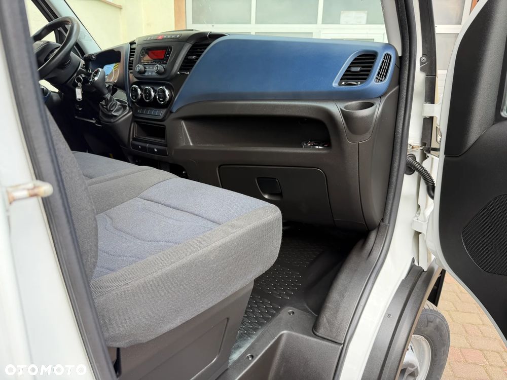 Iveco Daily 3,0 Izoterma 10 EP Winda - 23