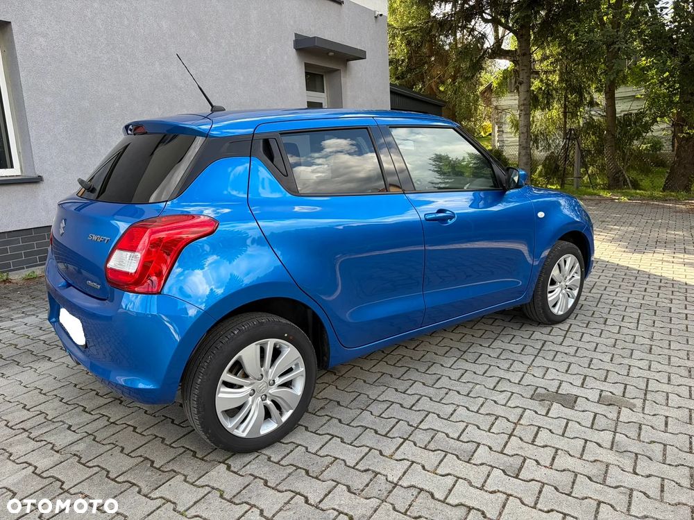 Suzuki Swift 1.2 Dualjet Allgrip Comfort - 5