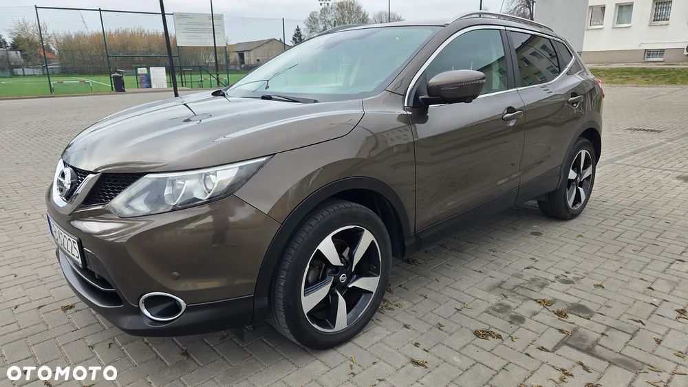 Nissan Qashqai 1.2 DIG-T N-Connecta EU6 - 2