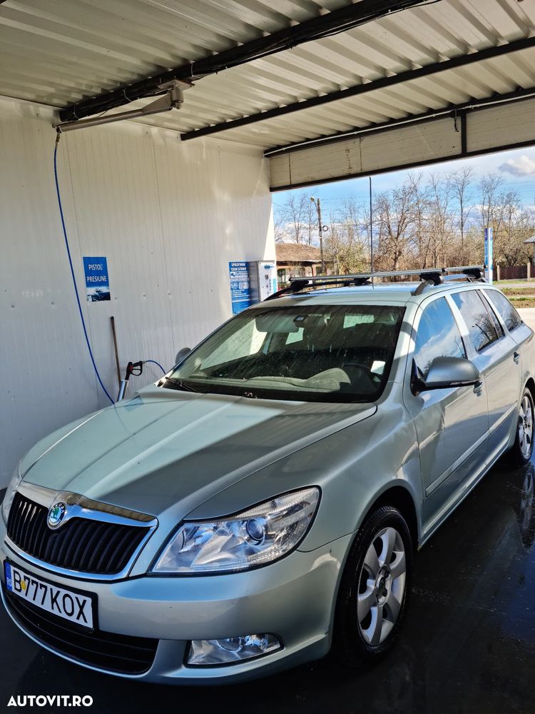 Skoda Octavia 1.8 TSI DSG Ambiente - 7