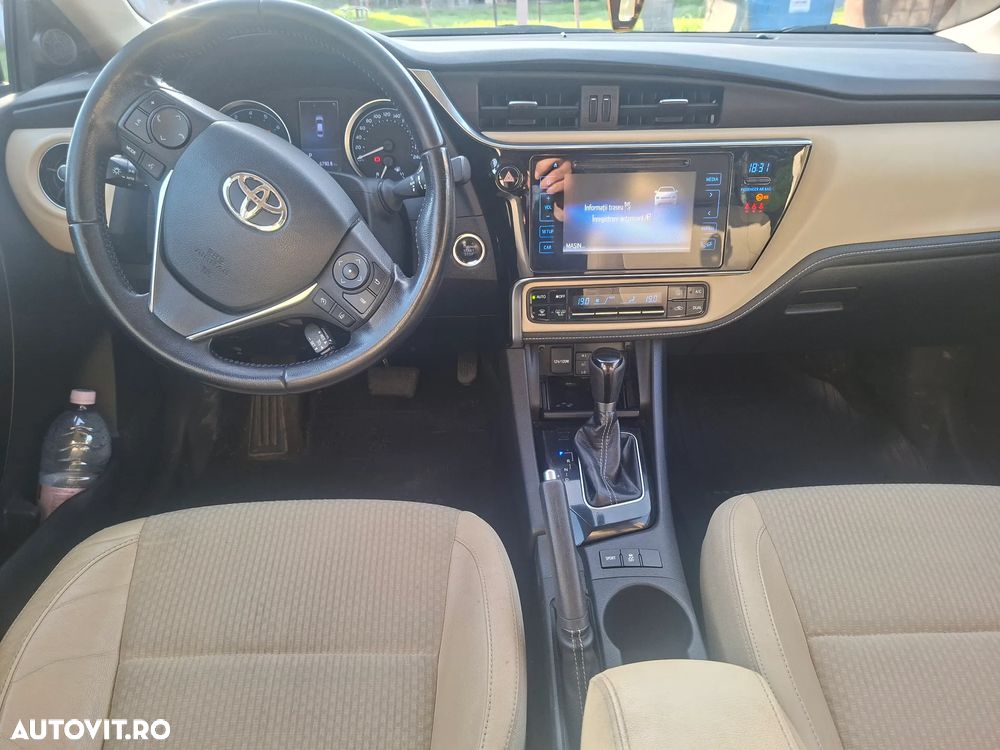Toyota Corolla 1.6 CVT Business Plus - 4