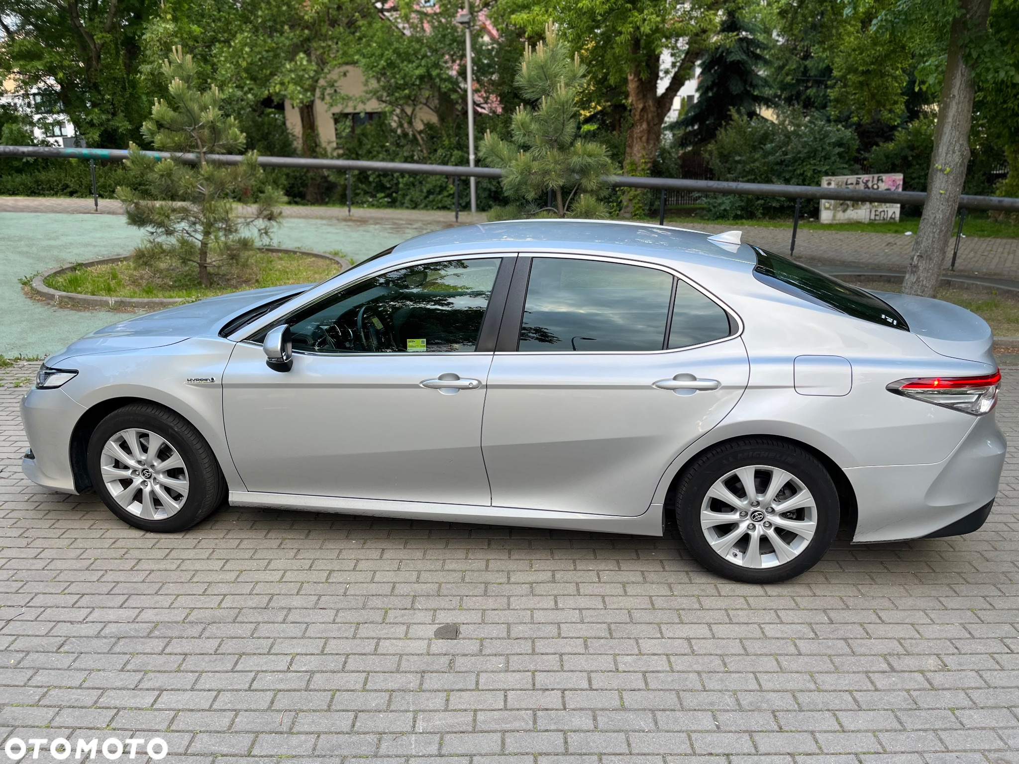 Toyota Camry 2.5 Hybrid Comfort CVT - 13