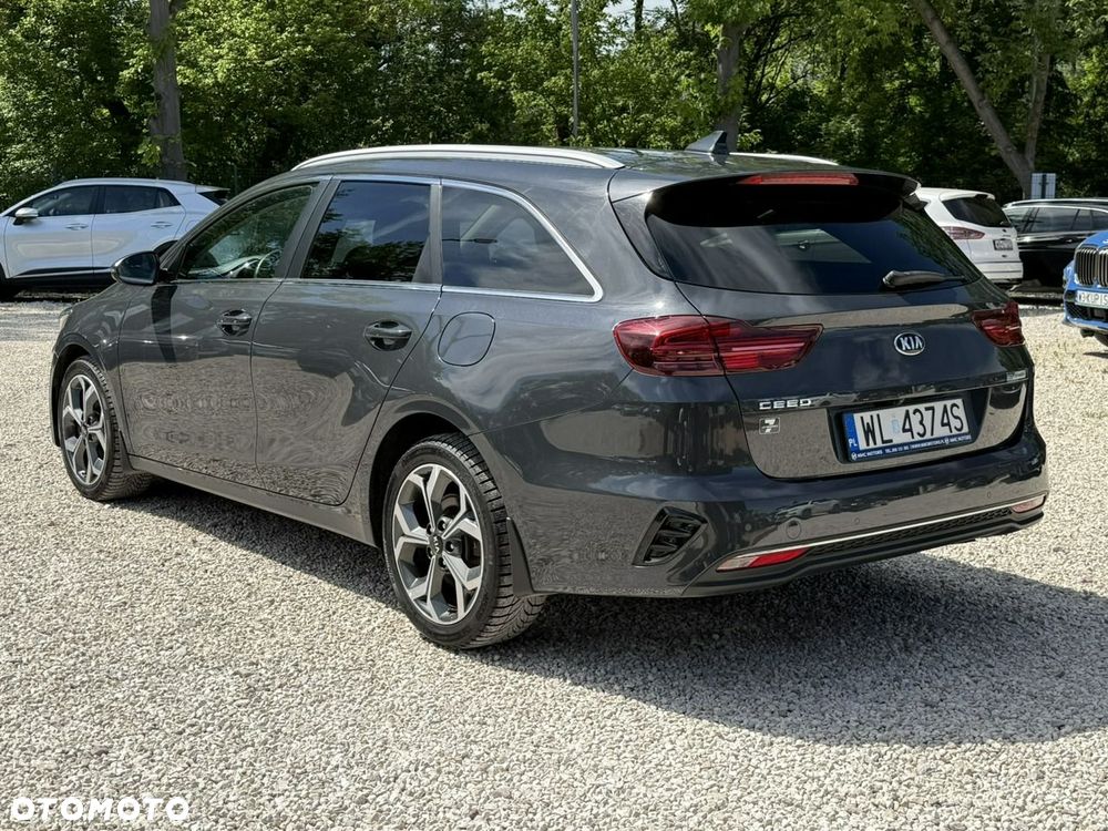 Kia Ceed - 5