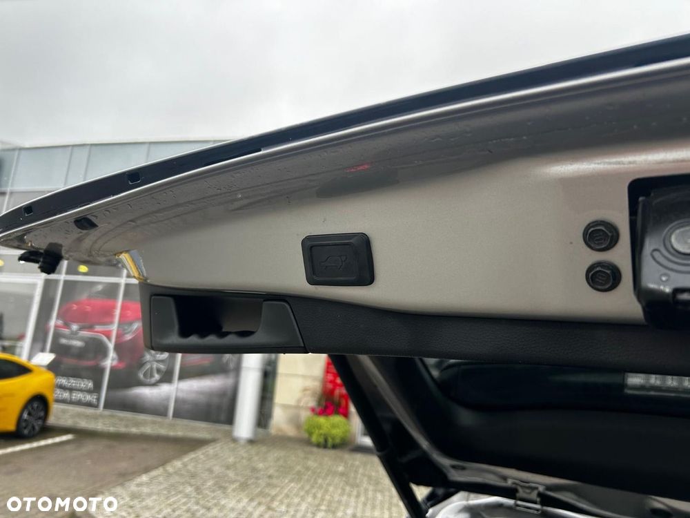 Toyota RAV4 2.5 Hybrid Selection 4x2 - 8