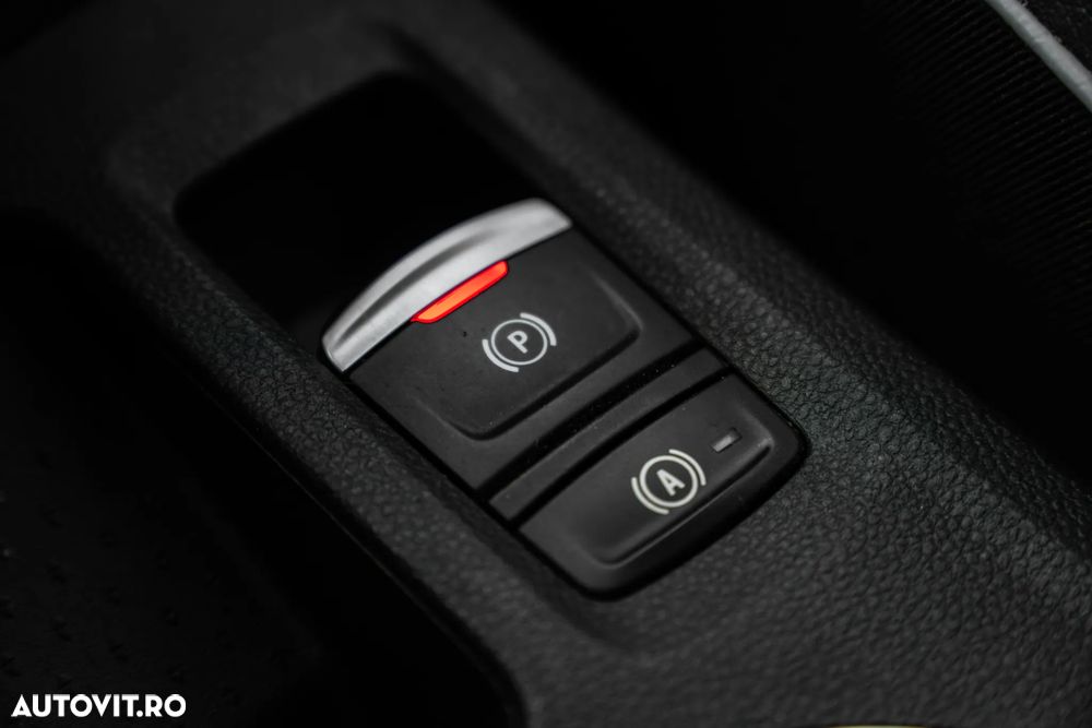 Renault Captur MHEV 140 Techno - 21