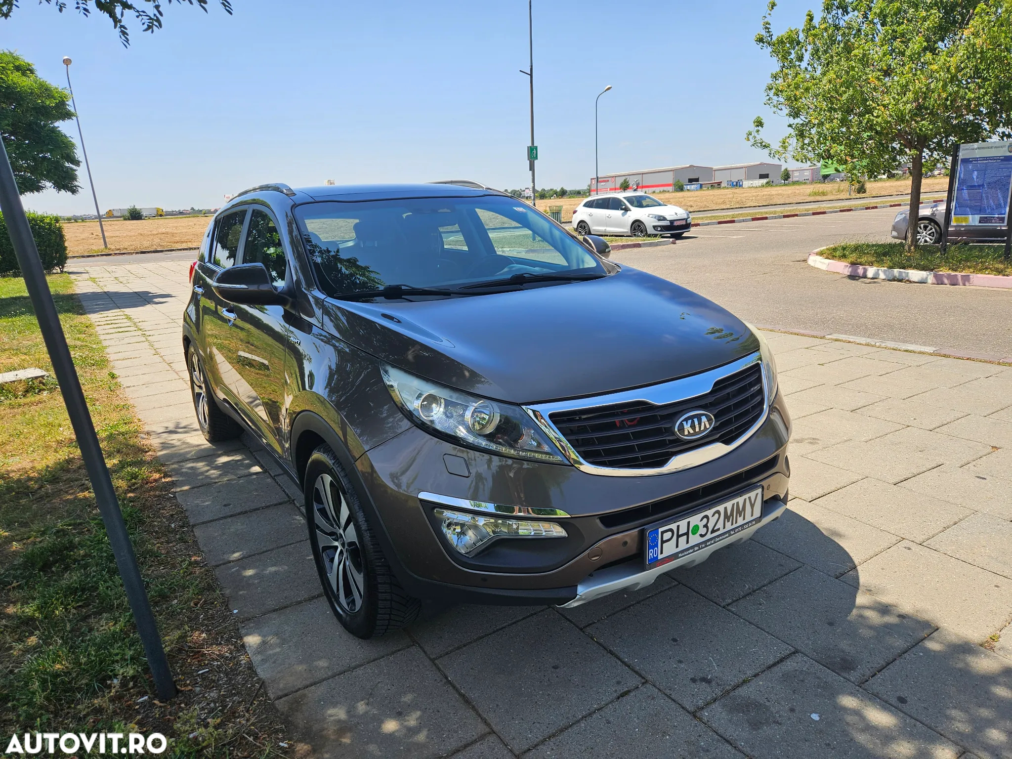 Kia Sportage 2.0 CRDI 2WD Aut. EX - 26