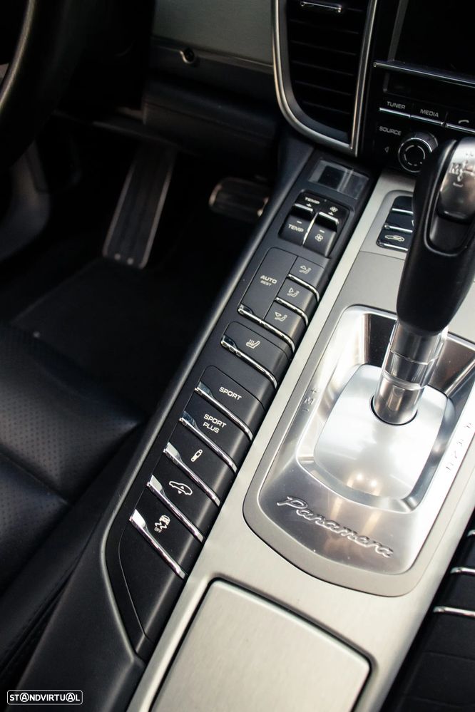 Porsche Panamera S E-Hybrid - 21