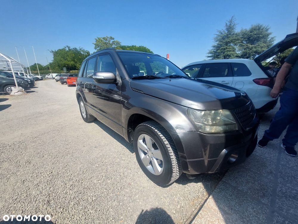 Suzuki Grand Vitara 2.0 Comfort - 4