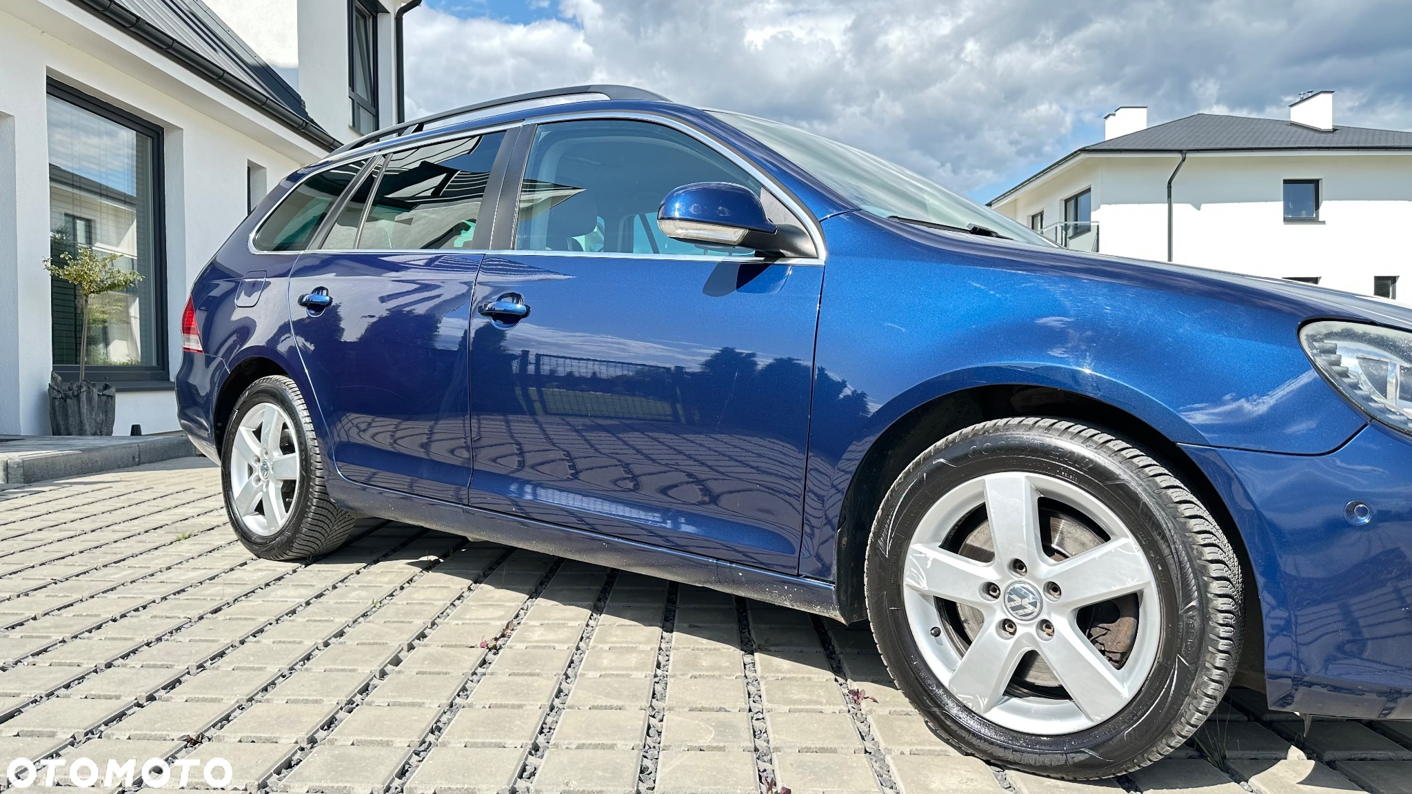 Volkswagen Golf VI 2.0 TDI Highline - 2