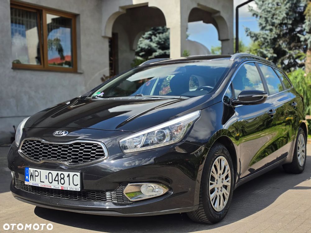 Kia Ceed - 4