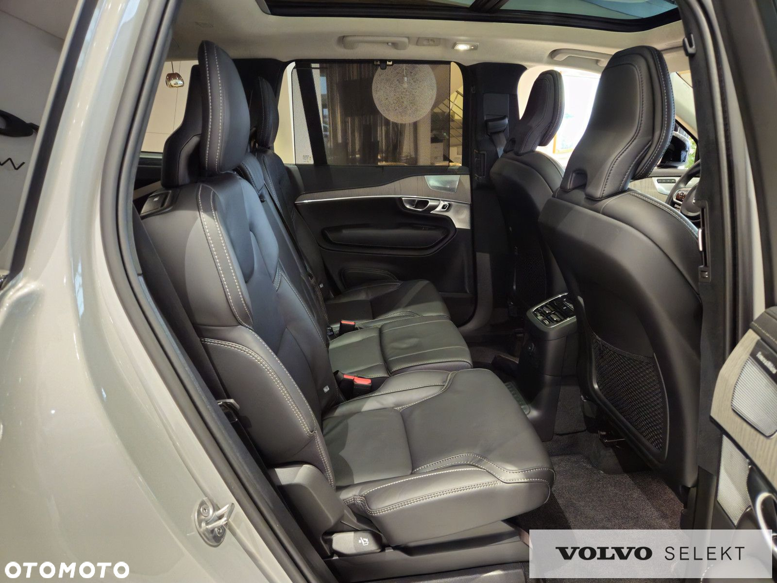 Volvo XC 90 - 32