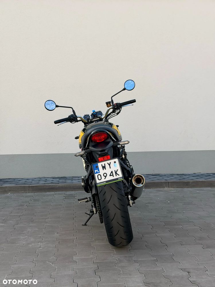 Kawasaki Z 900 RS - 4