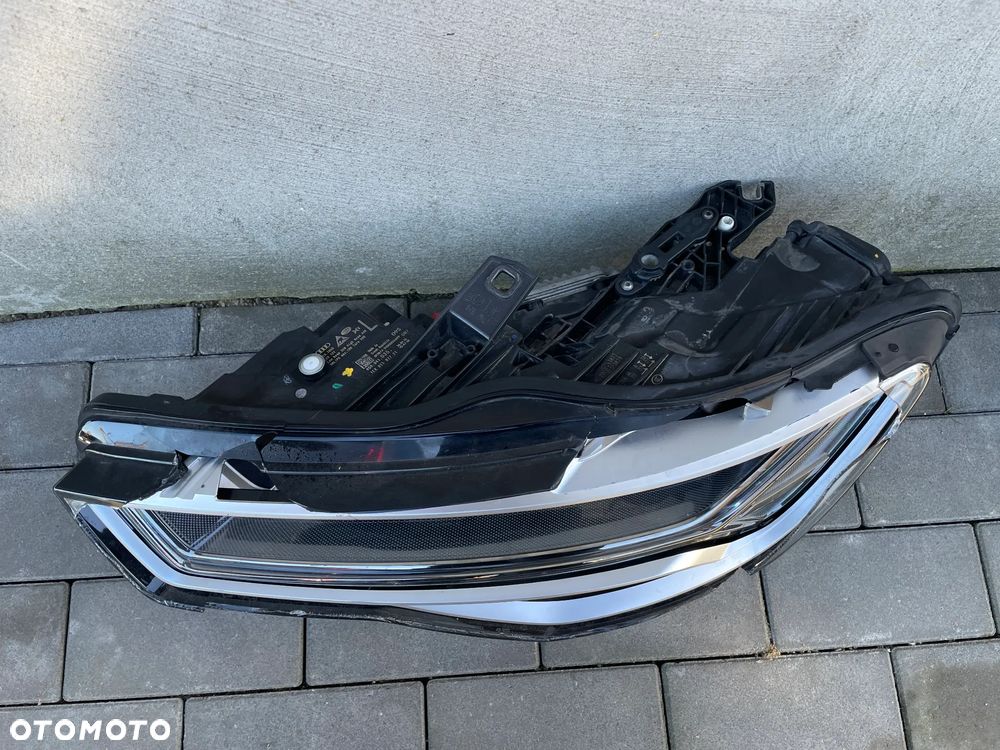 LAMPA PRZEDNIA LEWA AUDI A6, S6 C7 4G0 LIFT  2015-- Matrix Led - 2