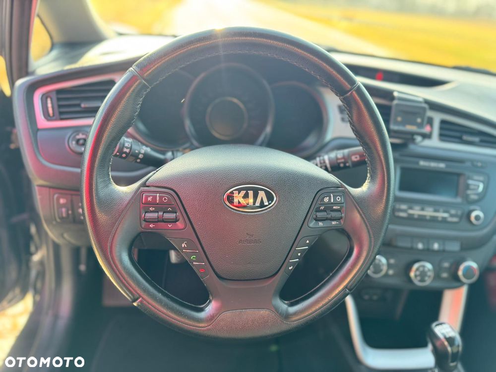 Kia Ceed 1.6 CRDi L - 12