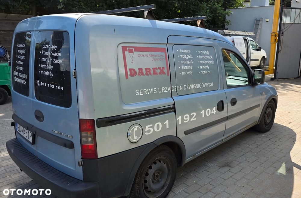 Opel Combo - 8