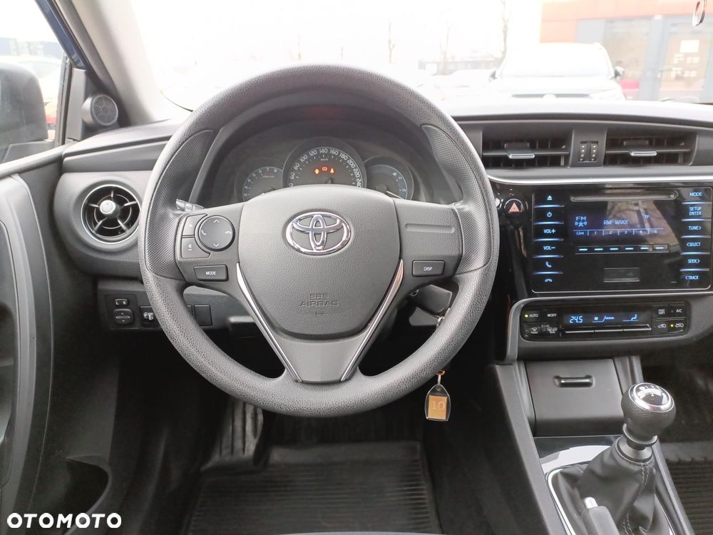 Toyota Auris 1.33 VVT-i Active - 14