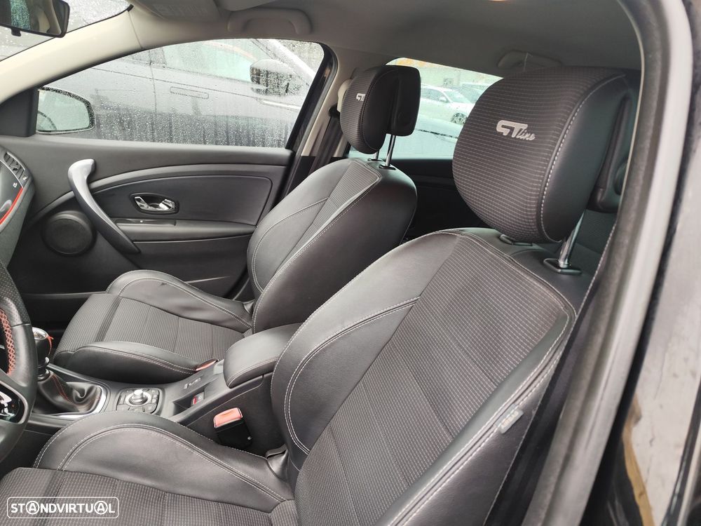 Renault Mégane Sport Tourer 1.6 dCi GT Line - 14